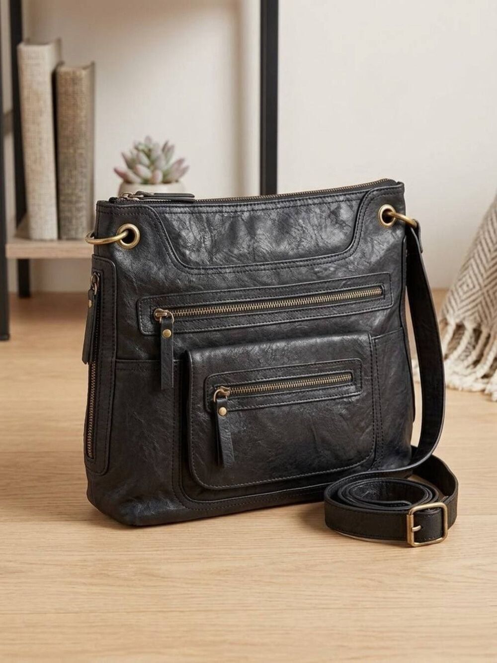 Bueno Black Crossbody Bag Hobo Shoulder Purse Zipper Utility Pockets Textured